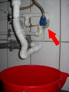 inundatie in camera de camin
