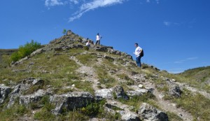 Pe stâncile de la Ţîpova